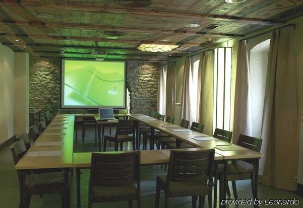 Hotel Santa Cristina Petit Spa Canfranc Exterior photo